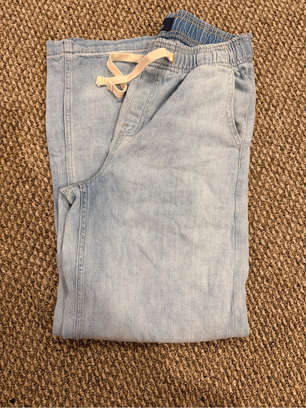 Like New GAP High Rise wide sales Light Blue Denim Jeans Size XS